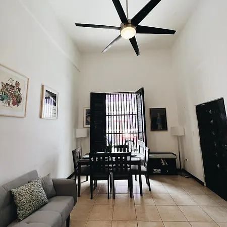 3-Br In The Heart Of The Historical City